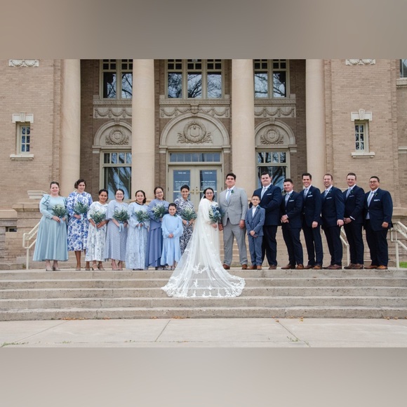 Meet your Posher, Emily - Picture 15 of 17